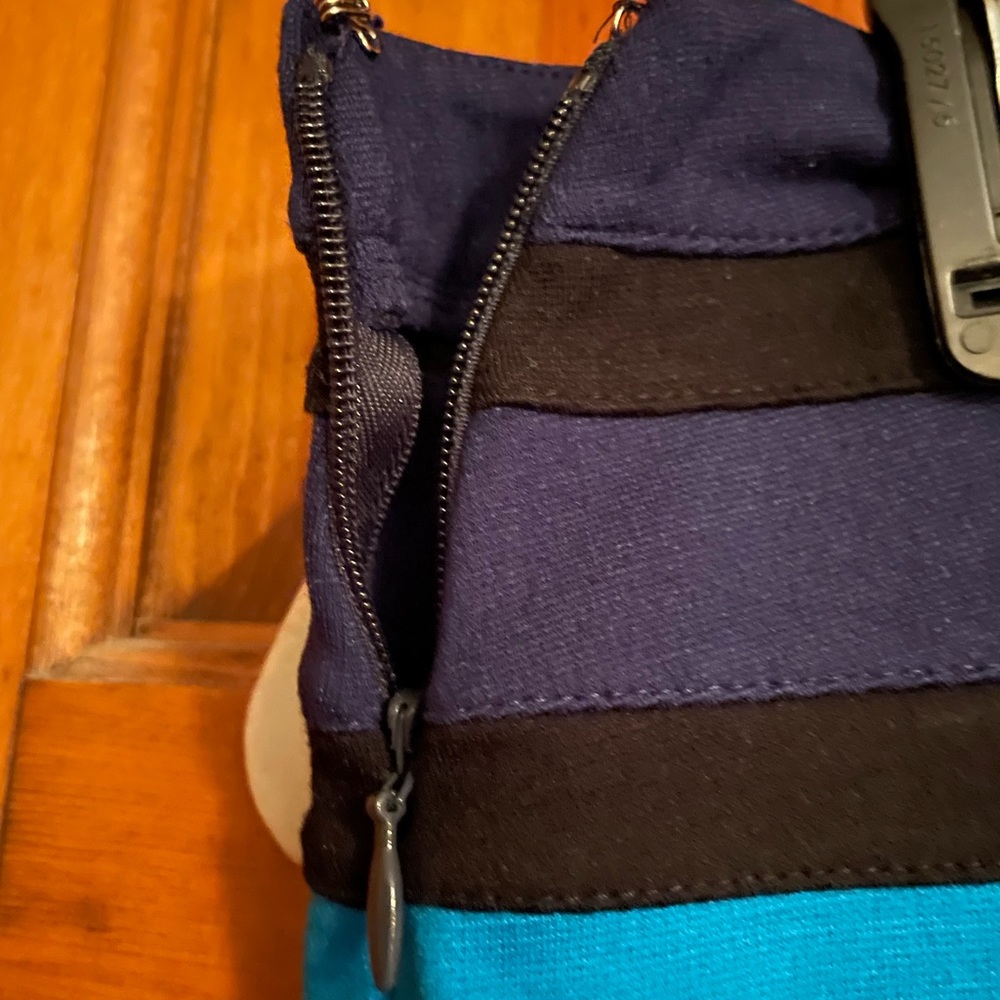 Express Variating Blue Skirt - Picture 3 of 4